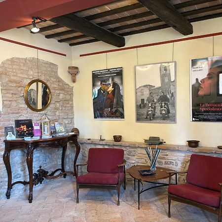 Relais B&B Corte Dei Turchi Longiano Luaran gambar