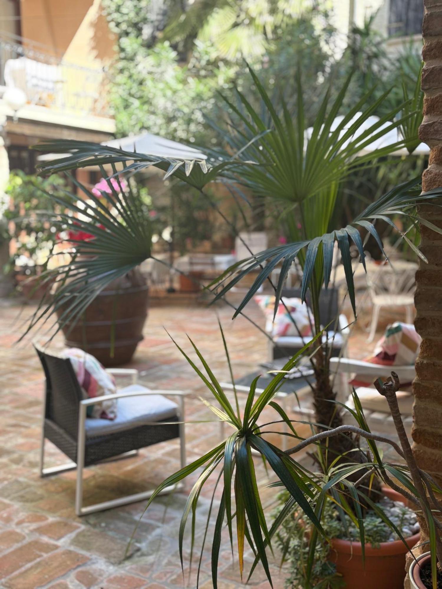 Relais B&B Corte Dei Turchi Longiano Luaran gambar